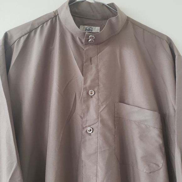 Men's traditional wear Thobe/ Jilbab - Picture 3 of 3